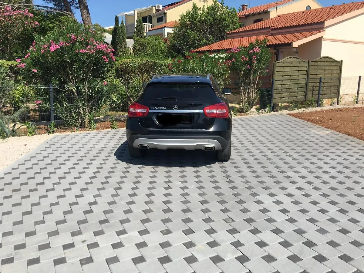 Lägenhet Apartmani Zlata Sveti Filip i Jakov Kroatien