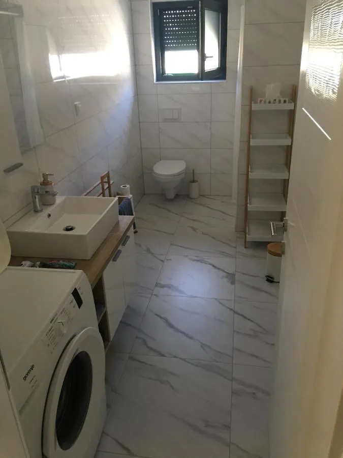Lägenhet Apartmani Zlata Sveti Filip i Jakov