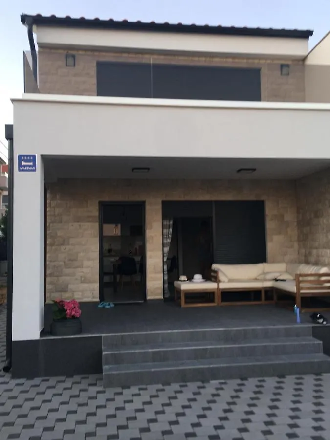 Lägenhet Apartmani Zlata Sveti Filip i Jakov Kroatien