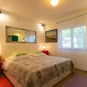  Apartman Maris