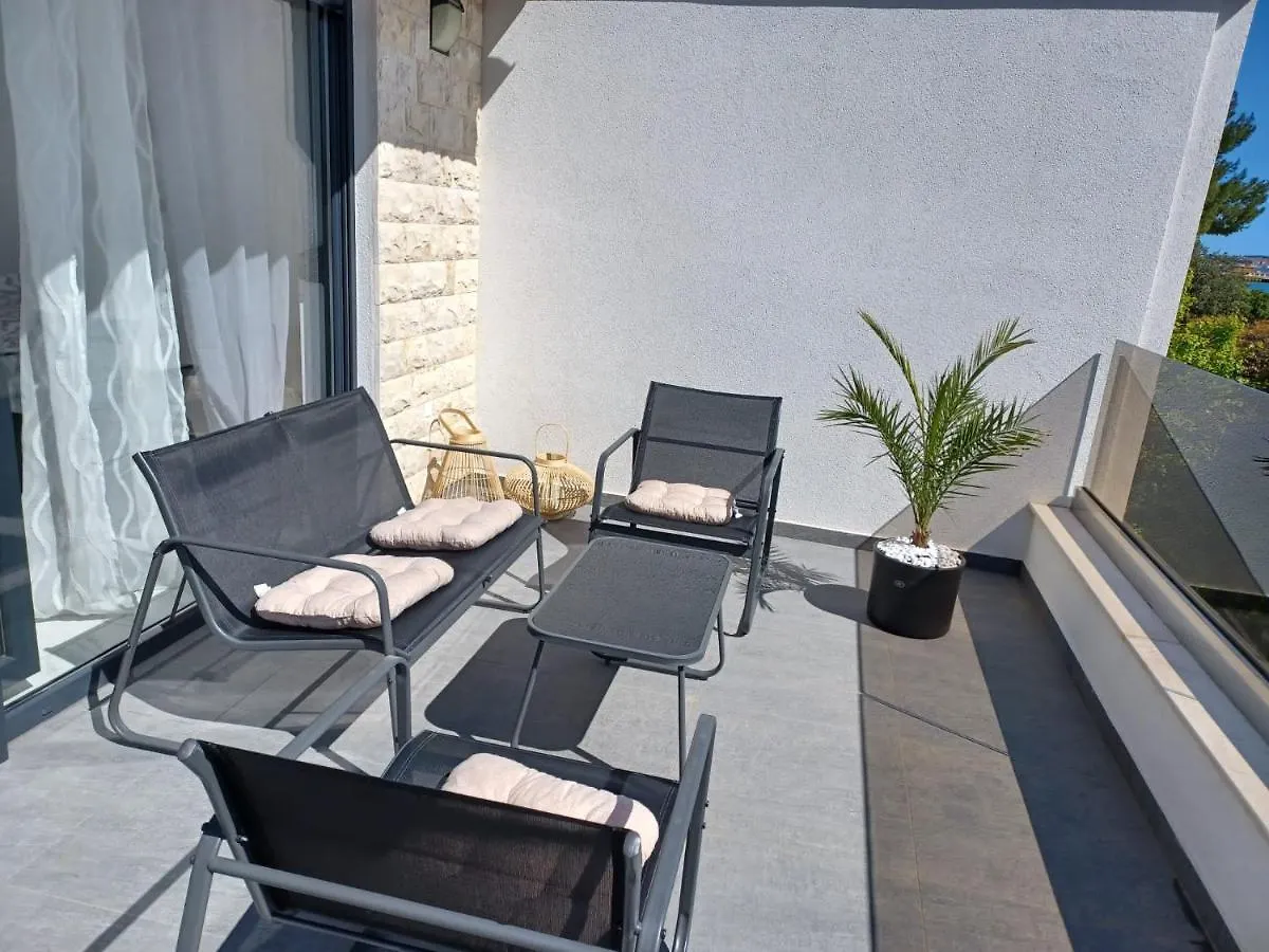 Apartment Apartmani Zlata Sveti Filip i Jakov Croatia