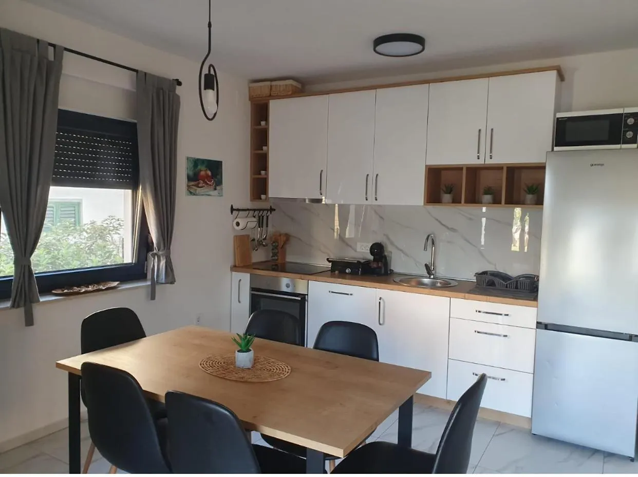 Apartment Apartmani Zlata Sveti Filip i Jakov